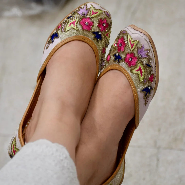 Multi-Floral Leather Jutti | Handcrafted Traditional Footwear with Colorful Embroidery