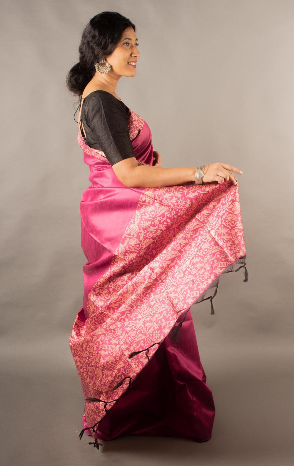 Exquisite bright pink saree in raw silk with a rich pallu, ideal for festive and traditional occasions.