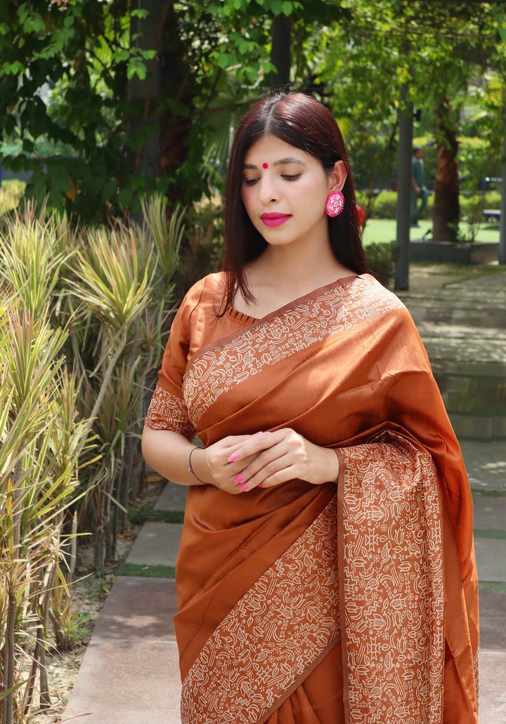 Traditional {color} Indian saadi made from luxurious raw silk, perfect for festive wear.