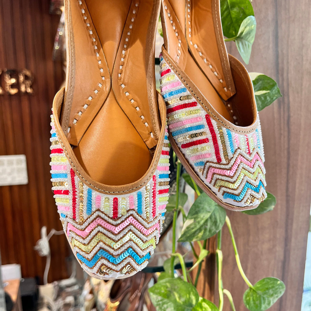 Prism Weave Designer Juttis | Modern Zigzag Pattern with Hand Embroidery