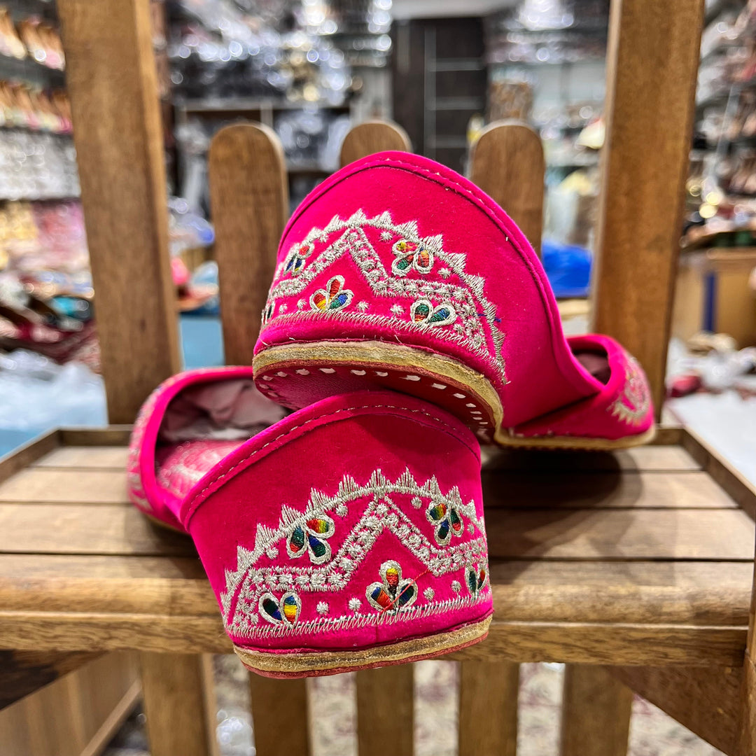 Gulnaar Handcrafted Juttis | Vibrant Fuchsia Pink with Multicolored Zari Detailing