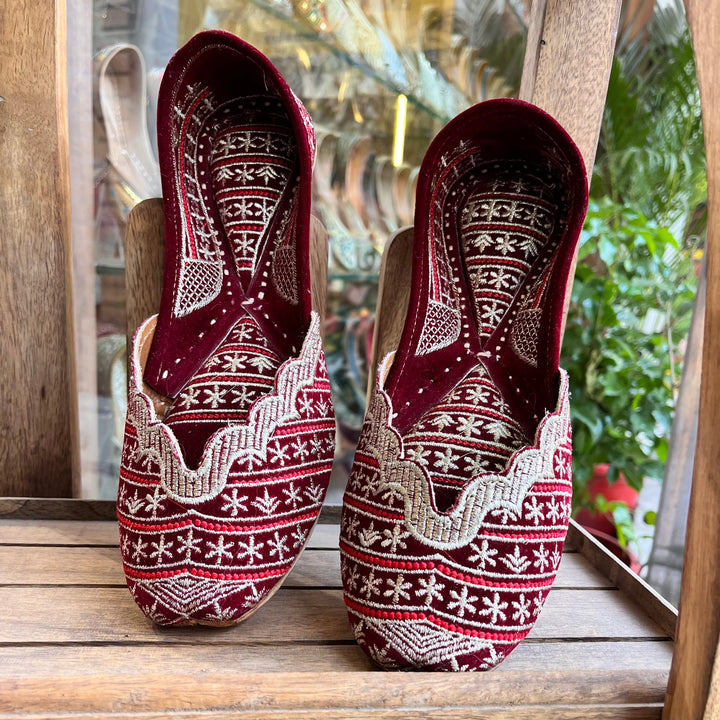 Royal Mehfil Juttis | Handcrafted Maroon Velvet with Zari & Resham Embroidery