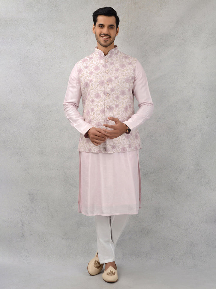 Celebrate in charm with this lilac silk kurta set, perfect for enhancing your festive wardrobe in the USA.