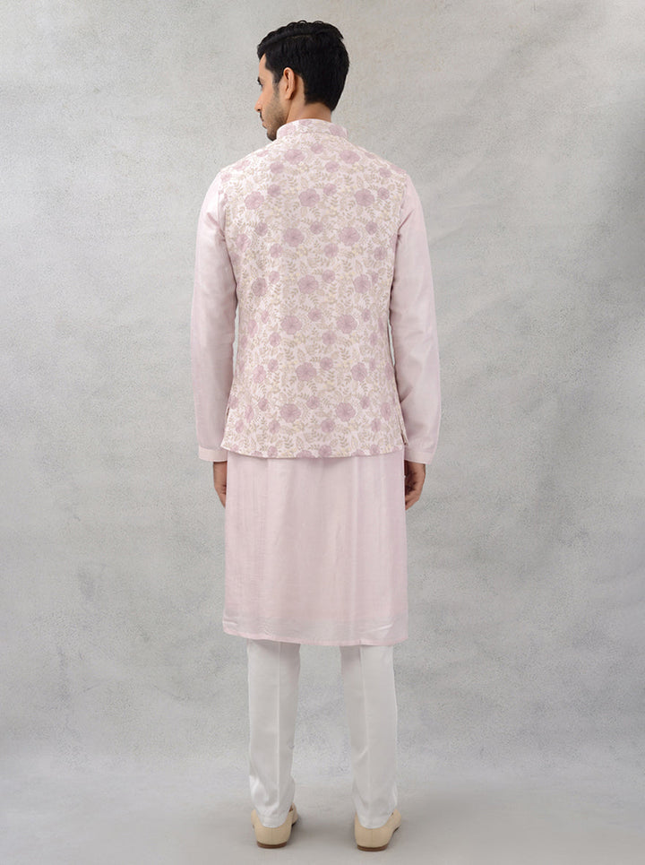 Radiate sophistication with our lilac kurta pajama, designed to make a statement at any special event.