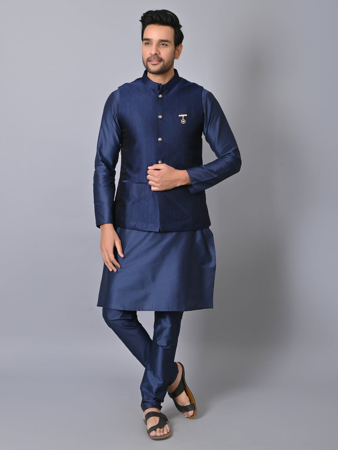 Ethnic Motifs Silk Blend Jacket Kurta Set | Festive Embroidered Wear