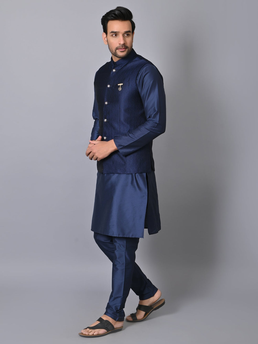 Ethnic Motifs Silk Blend Jacket Kurta Set | Festive Embroidered Wear