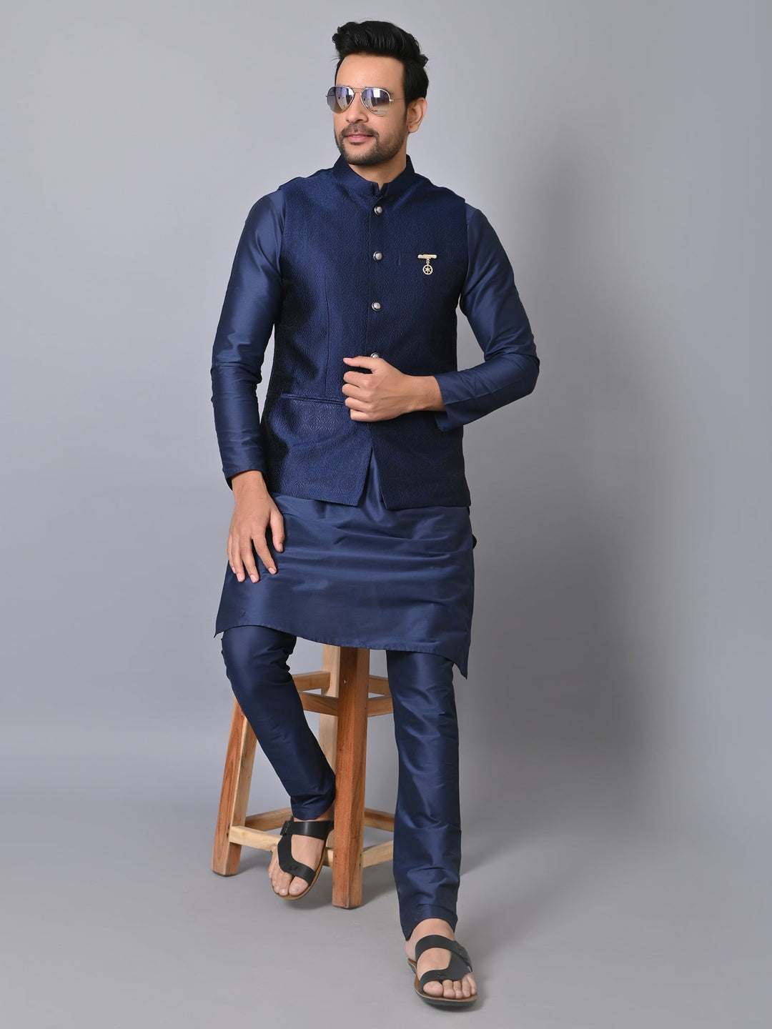 Ethnic Motifs Silk Blend Jacket Kurta Set | Festive Embroidered Wear