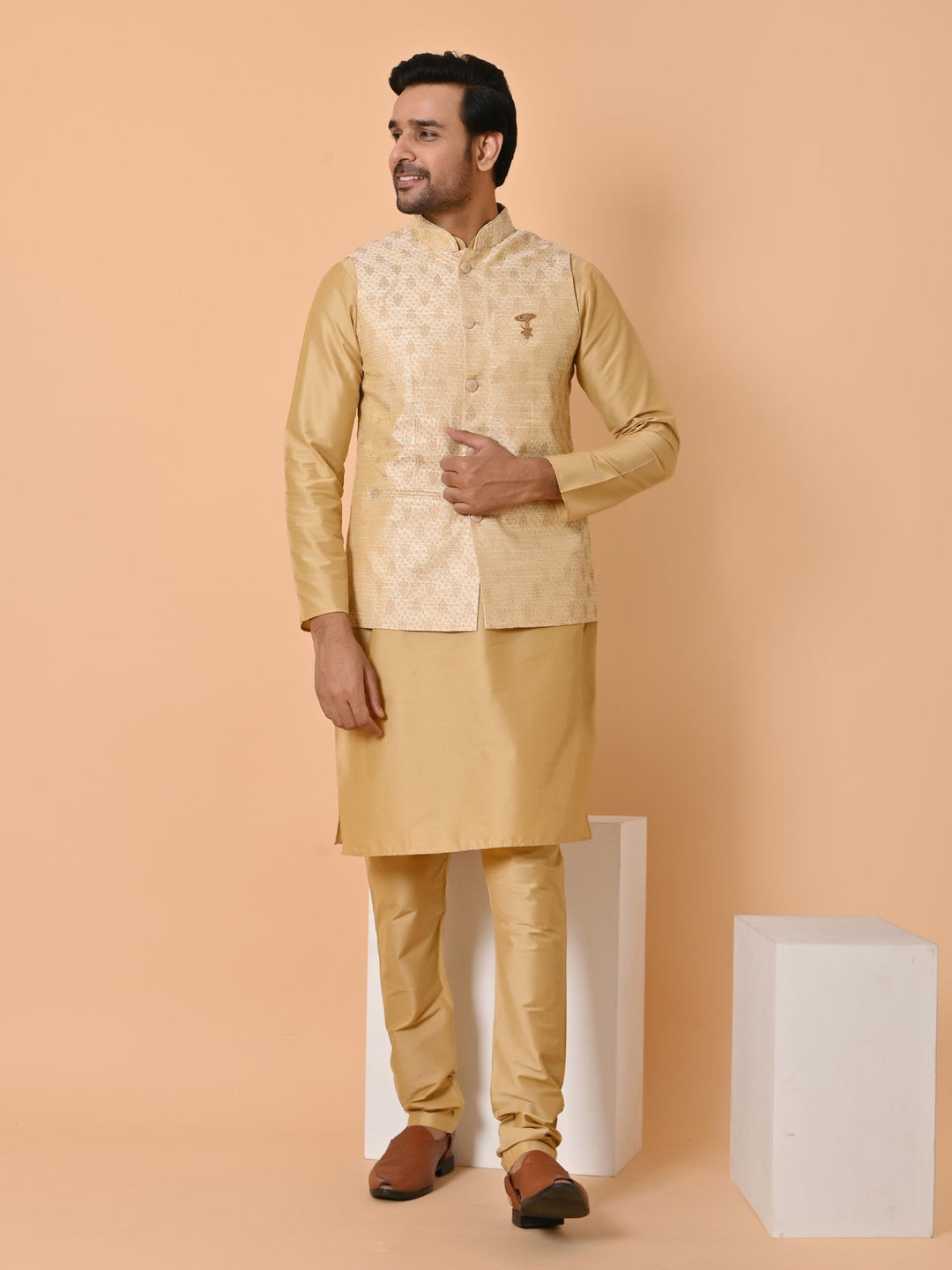 Ethnic Motifs Silk Blend Jacket Kurta Set | Festive Stand Collar Design