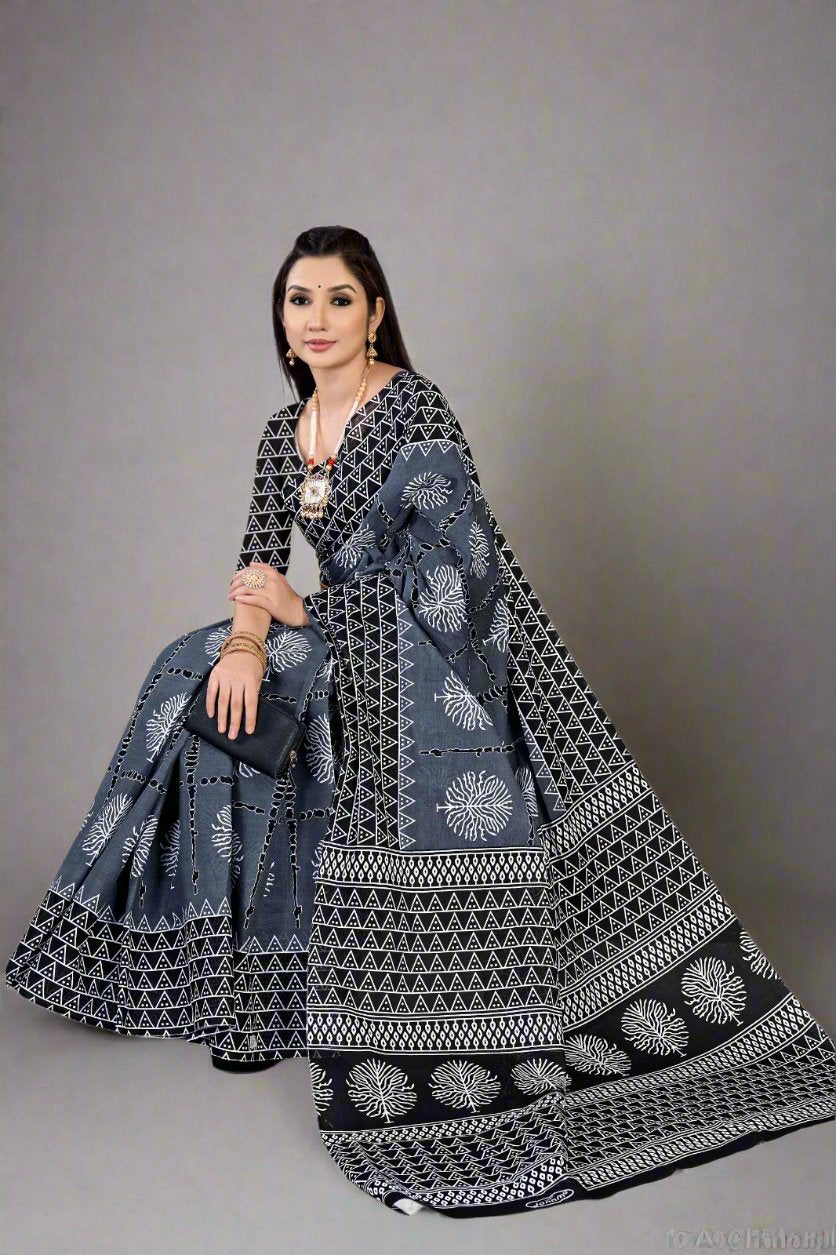 Stunning gray batik saree, ideal for sophisticated Indian events and traditional celebrations.