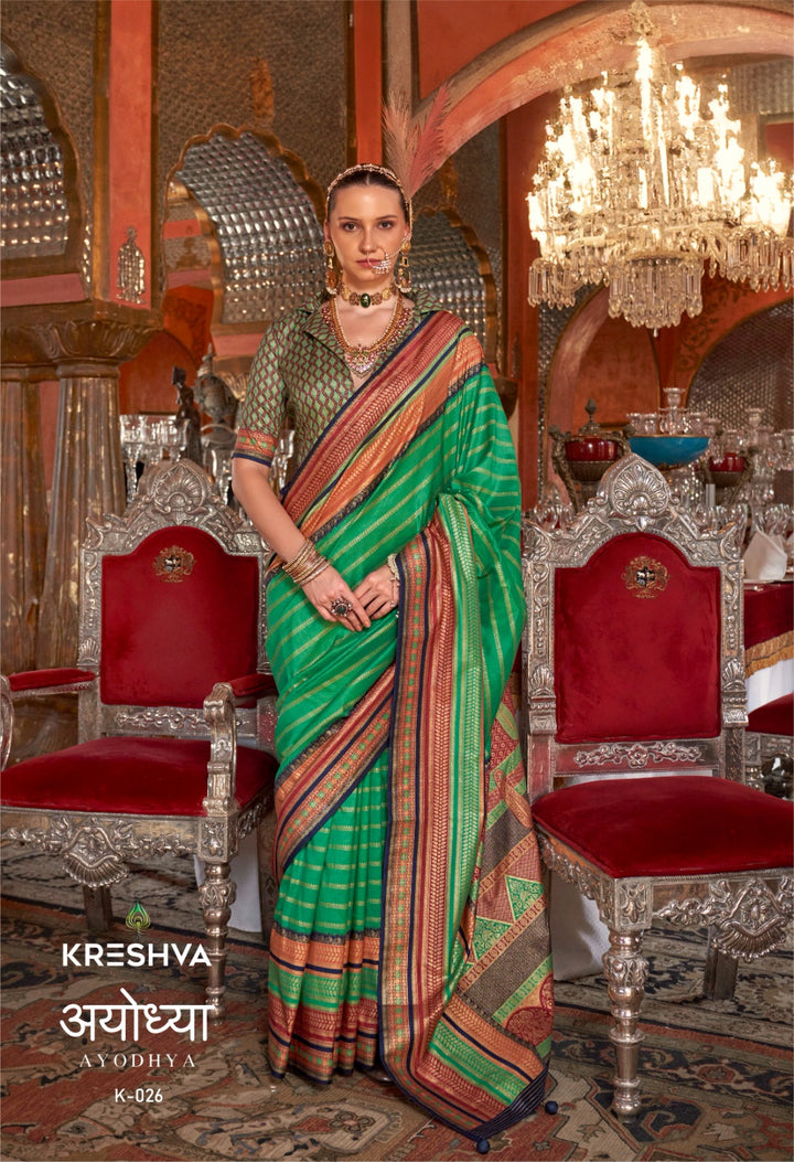 Kanjivaram Silk Saree with Zari Weaving & Gold Finish | Customizable Blouse Included