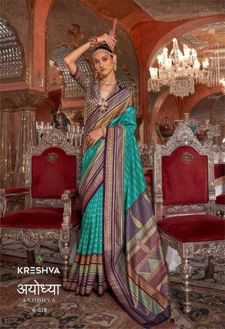 Kanjivaram Silk Saree with Zari Weaving & Gold Finish | Customizable Blouse Included