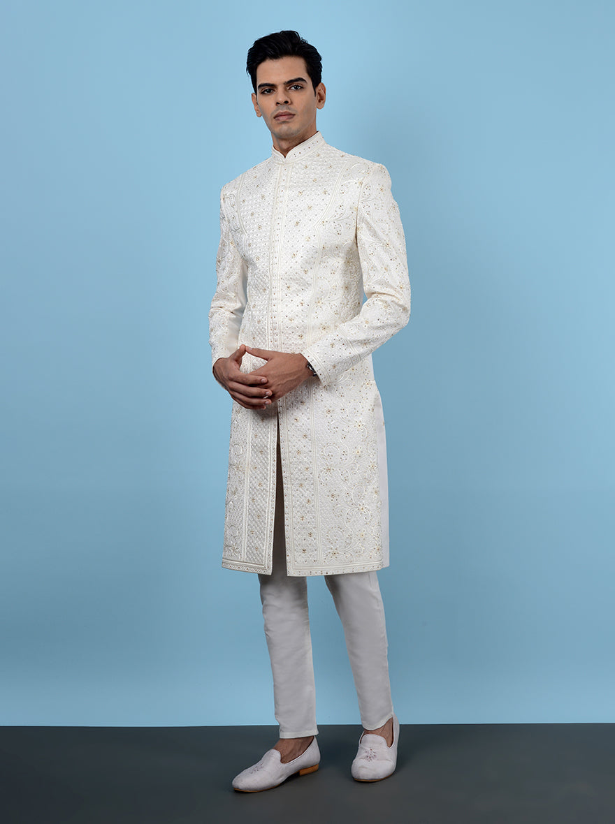 Luxurious cream sherwani for weddings, combining comfort and sophistication.