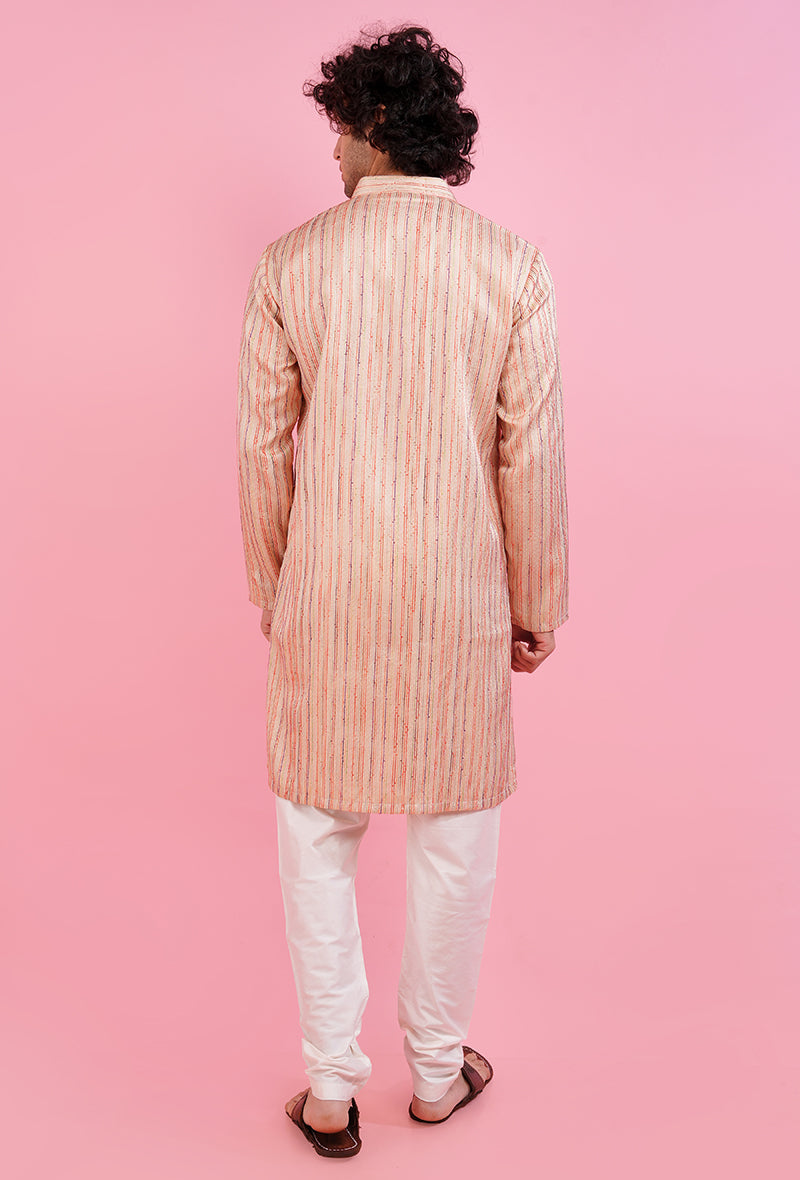 USA men’s luxurious cream kurta pajama, designed for stylish gatherings.