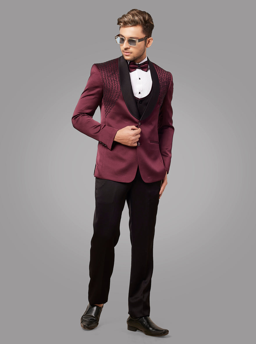 Chic maroon satin blend suit with regular fit, combining comfort and elegance for upscale events.