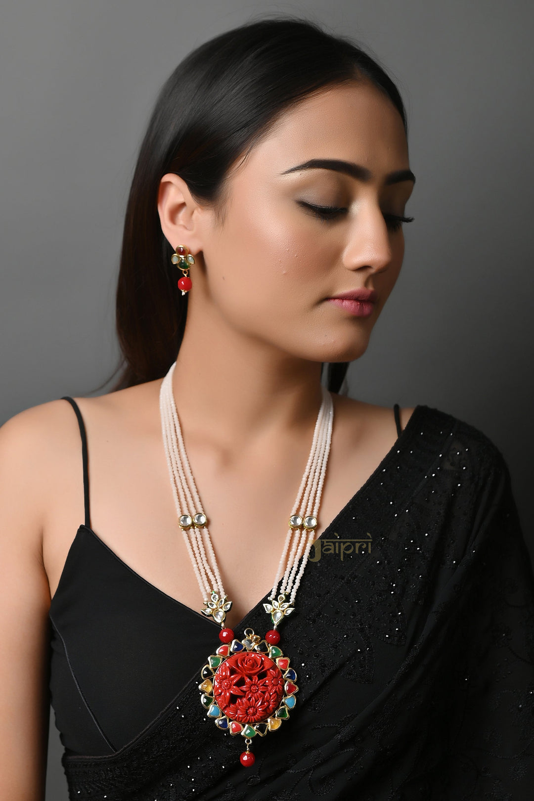 Elegant Pendant Necklace Set | Exquisite Jewelry