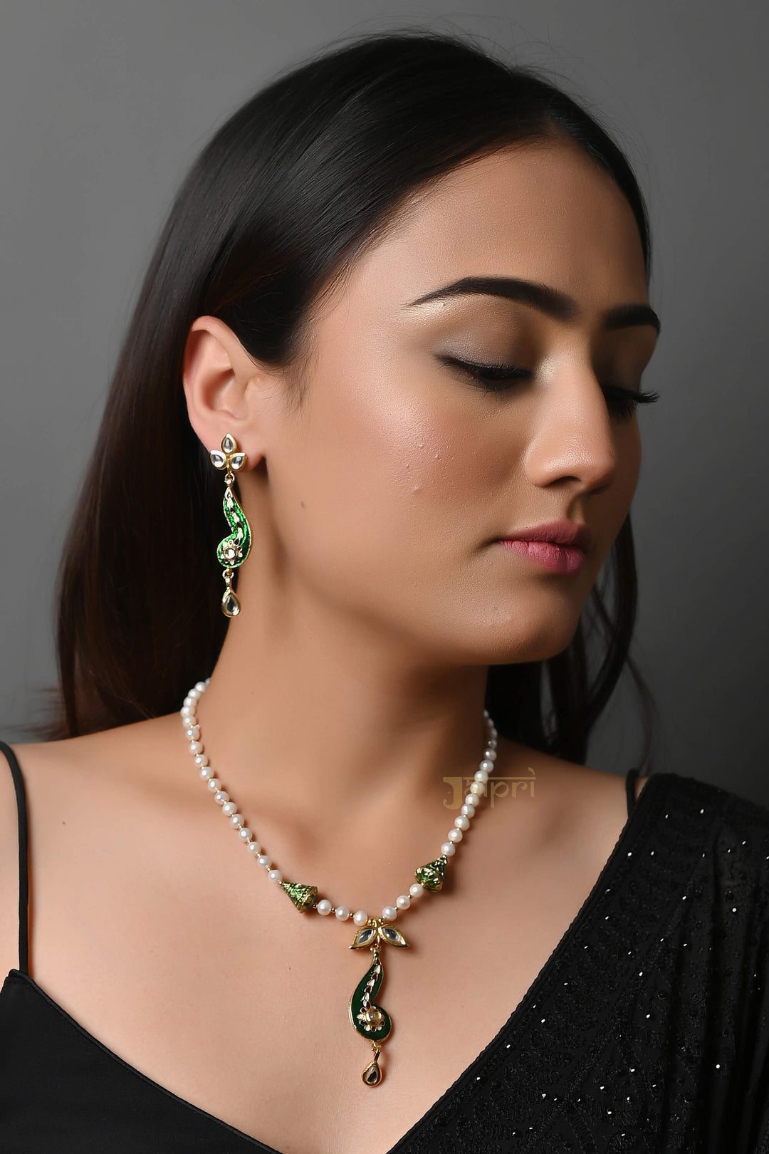 Elegant Crystal Pendant Set | Chic Jewelry Accessories