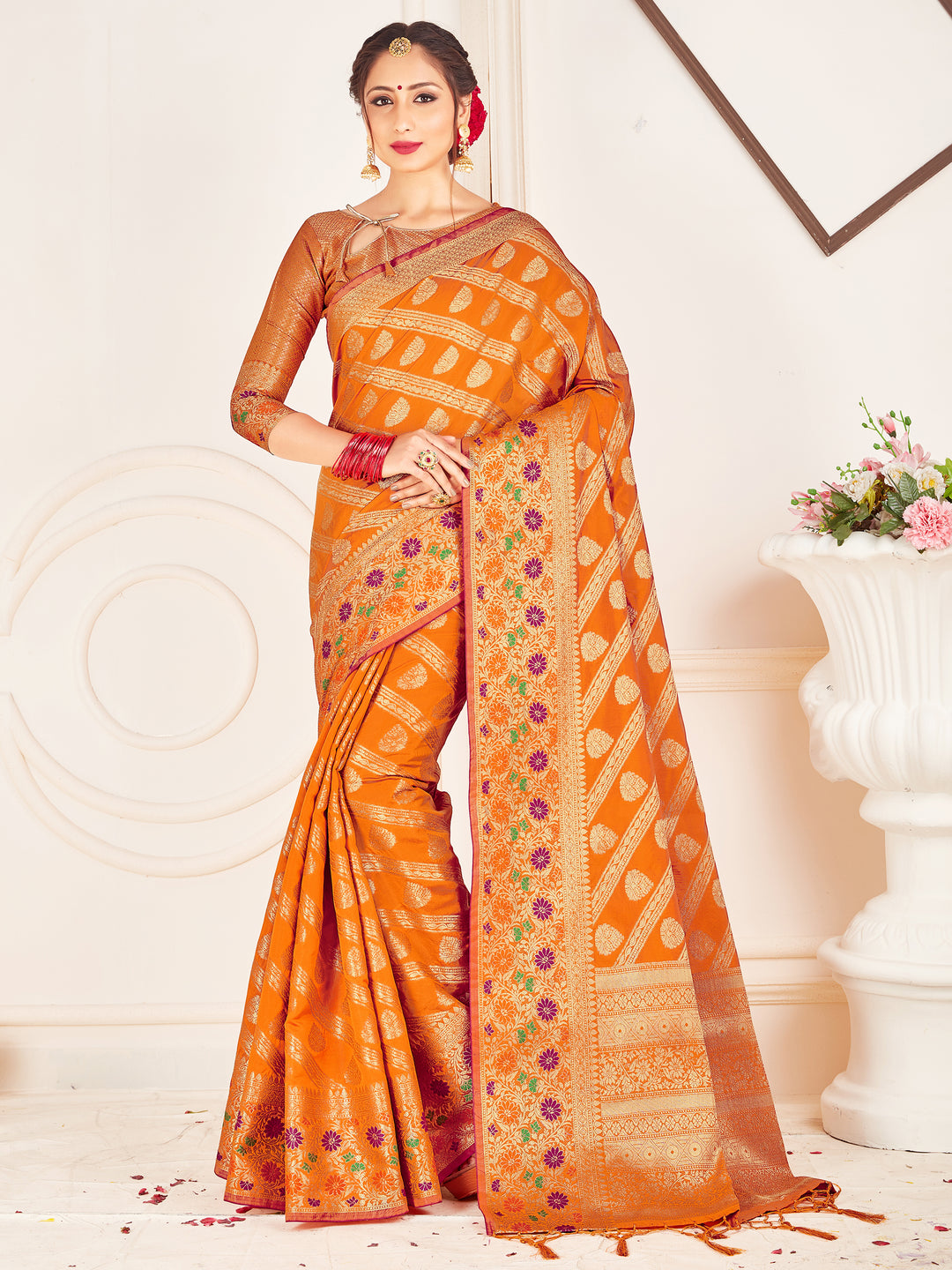 Banarasi Silk Saree | Weaving Design for Special Events & Weddings