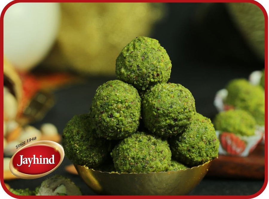 Pista Rocher Laddu with roasted pistachios and chocolate – a rich, indulgent treat with every bite.