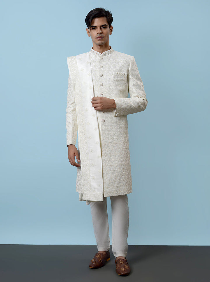 Make a statement in the USA with this cream Indowestern featuring intricate embroidery, perfect for special celebrations.