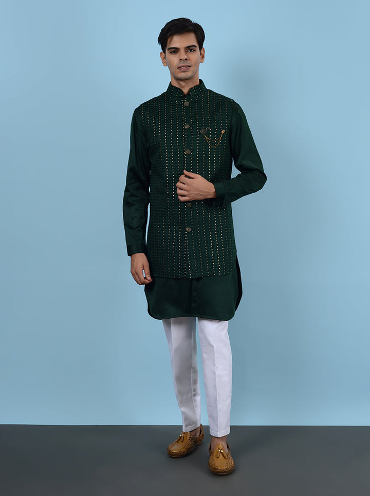 Stylish green kurta set with koti, perfect for USA festive mehndi occasions.