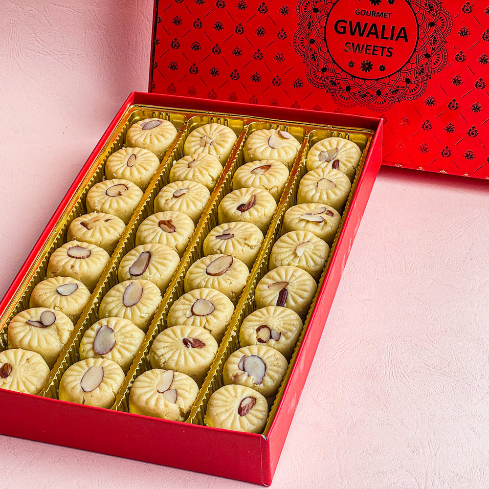 Delight in Sada Peda, a classic treat with a smooth, creamy texture and authentic milk flavor, ideal for any occasion.