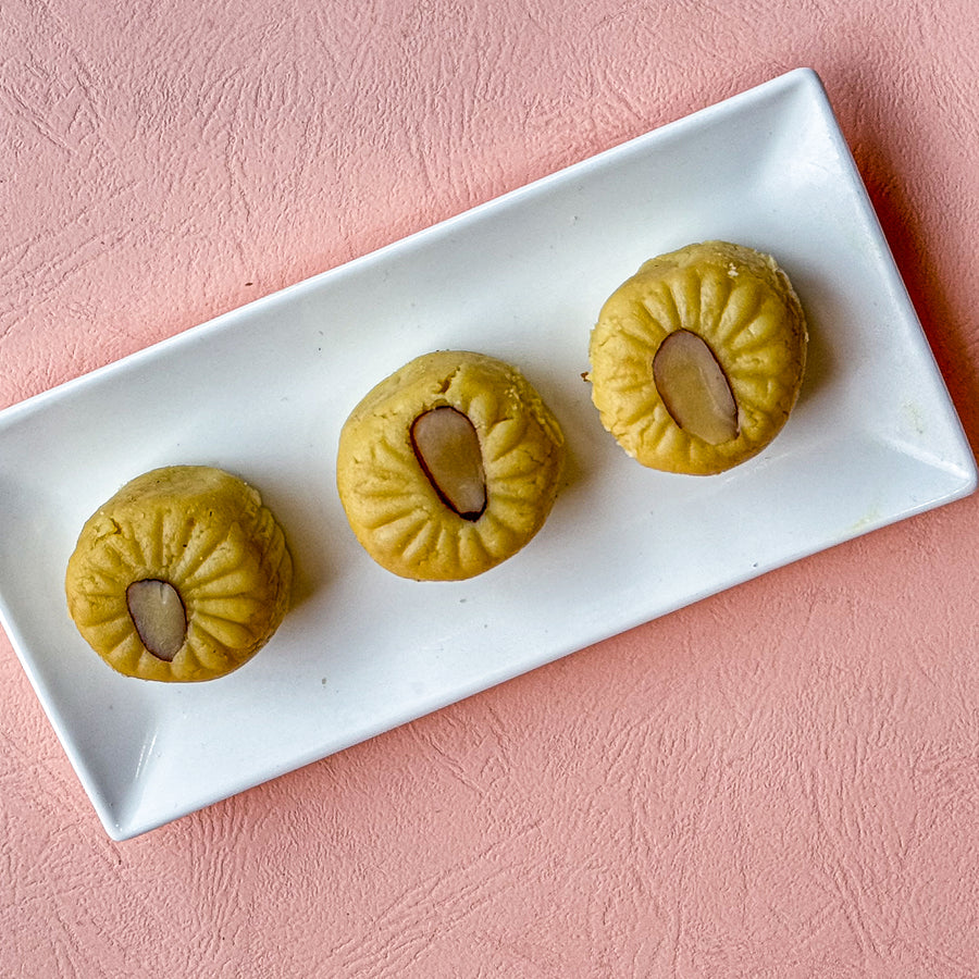 Sada Peda, a soft and creamy traditional sweet with a rich milk flavor, perfect for festive celebrations and everyday indulgence.