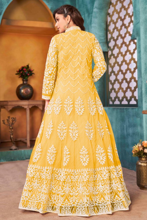 Chic yellow salwar kameez showcasing exquisite craftsmanship, designed for modern women attending special occasions in the USA.