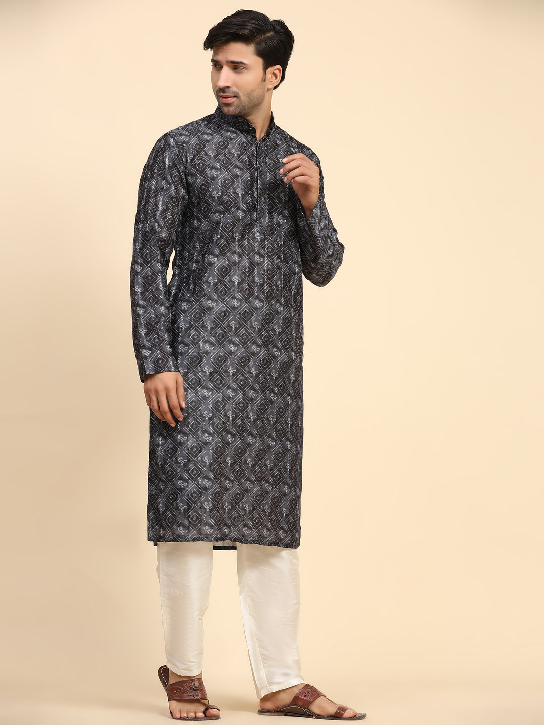 Black kurta pajama for men, featuring a digital print for festive elegance.