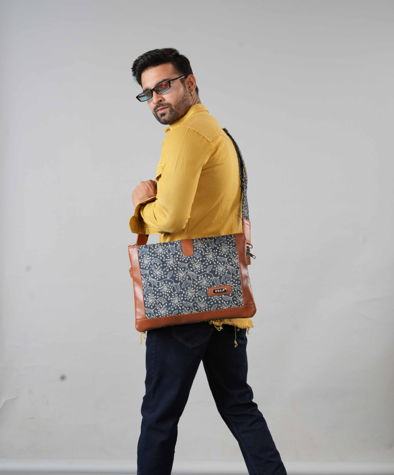 Handcrafted Jute Laptop Sleeve | Eco-Friendly Protection for Modern Professionals