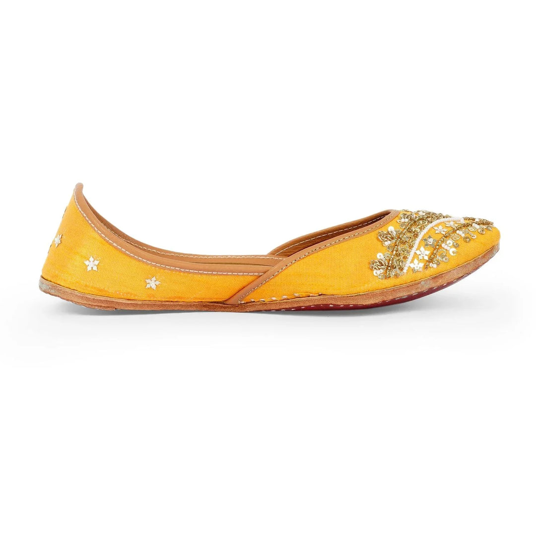 Sunshine Yellow Leather Jutti | Handcrafted Dabka Work