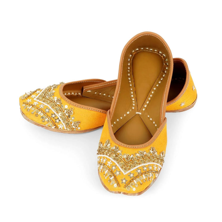 Sunshine Yellow Leather Jutti | Handcrafted Dabka Work