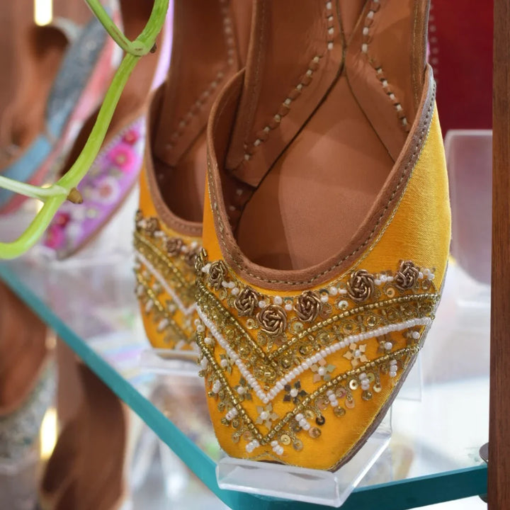 Festive Sunshine Jutti | Traditional Indian Jutti with Luxurious Detailing