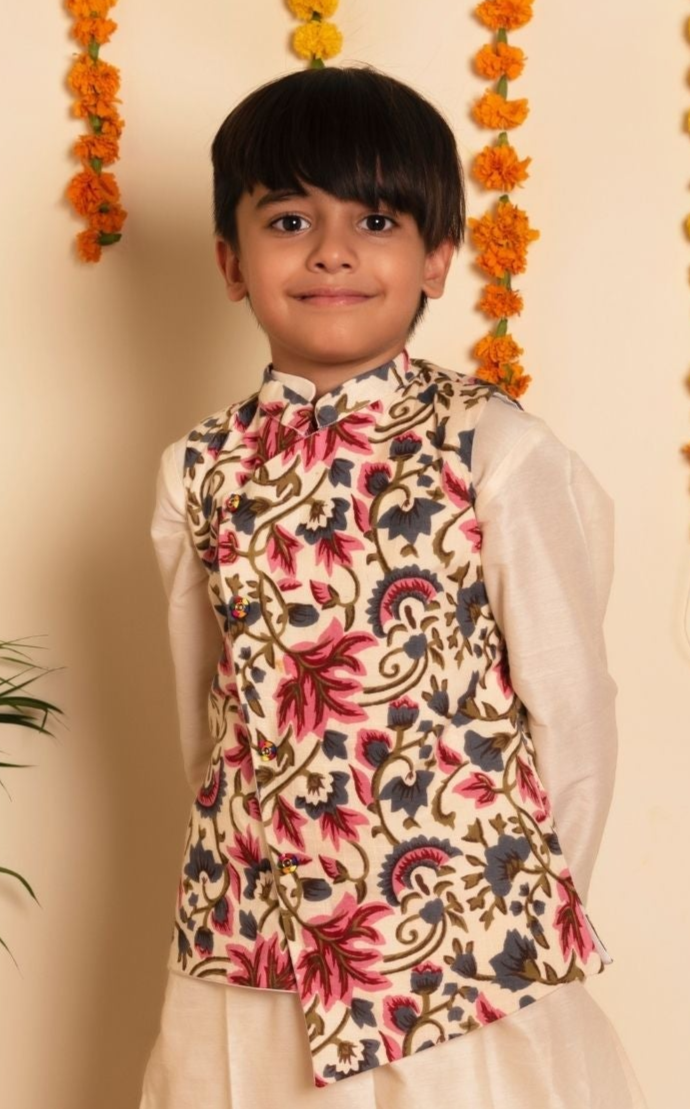 Bachpan Exquisite  Garden Peach Kurta Dhoti Set | Crafted from Cotton Silk