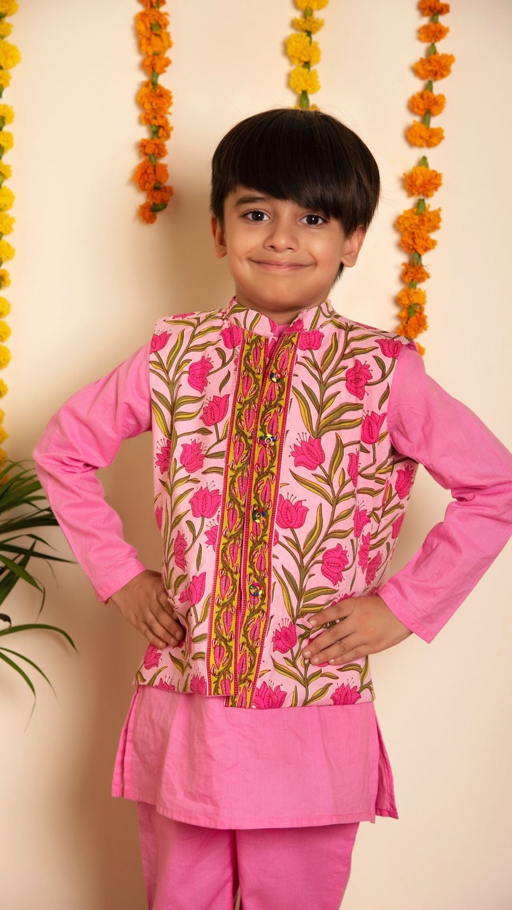 BACHPAN GULBHAR KURTA JACKET SET - Pomcha Jaipur