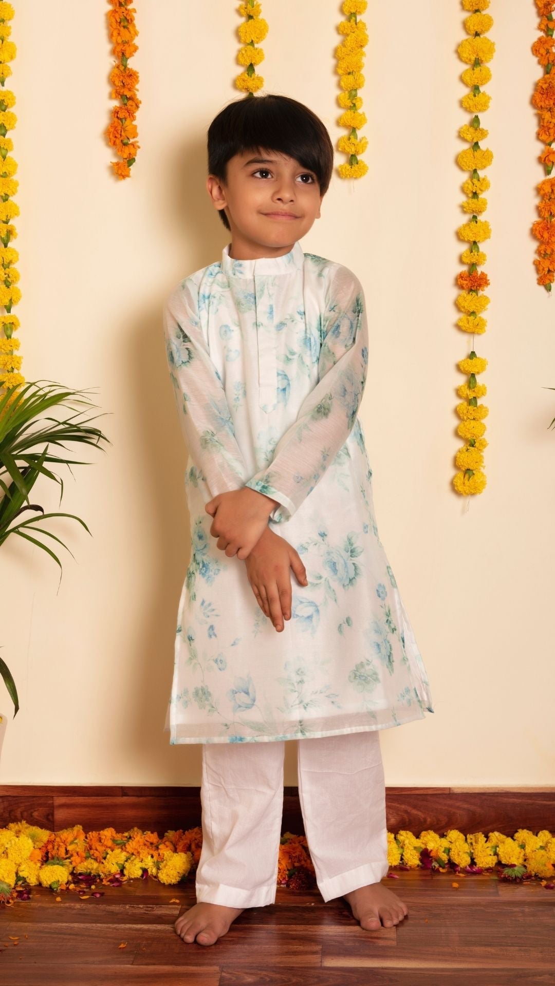 BACHPAN FALAK KURTA PANT SET - Pomcha Jaipur