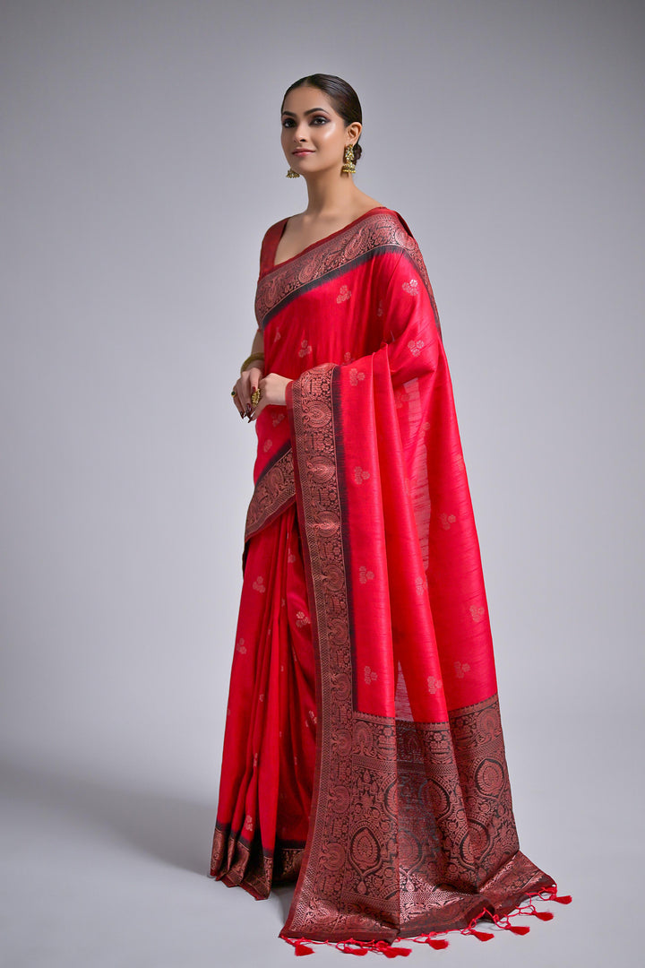 Luxurious Banarasi saree with zari accents, crafted for American weddings