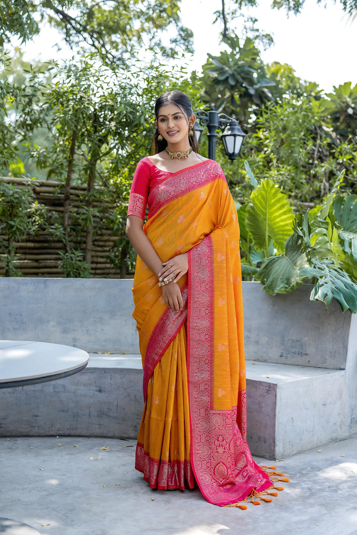 Elegant zari woven Banarasi saree with contrast border, ideal for USA festivals