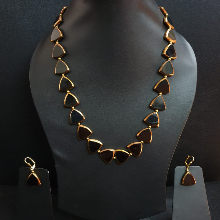 Elegant Craftsmanship Necklace | Premium Handmade Jewelry