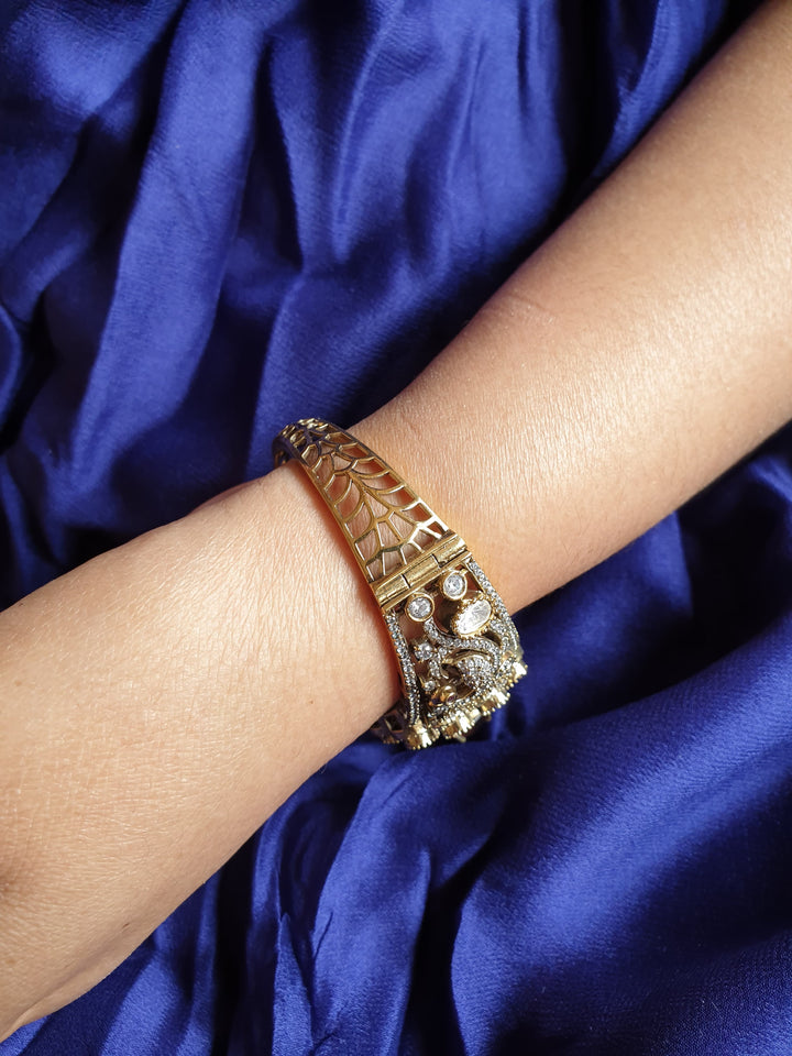 Exquisite Designer Bangles | Artisan Handcrafted Jewelry Piece