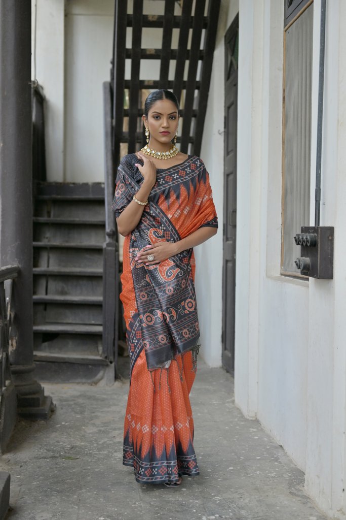 5.5 MTR Tussar saree with delicate tassels, ideal for USA spiritual events