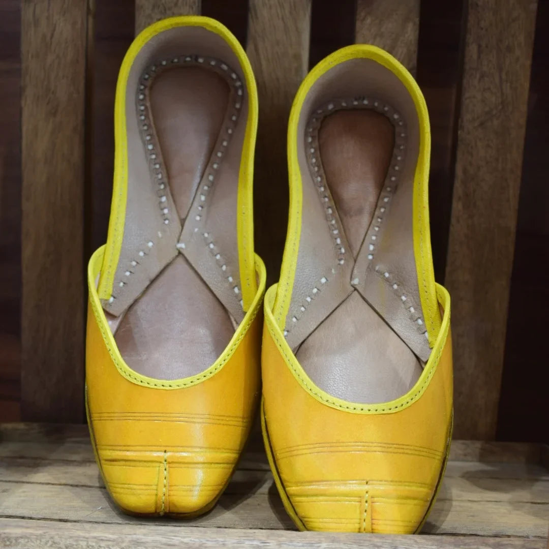 Traditional Leather Jutti | Flat-Soled Ethnic Footwear for Comfort & Style