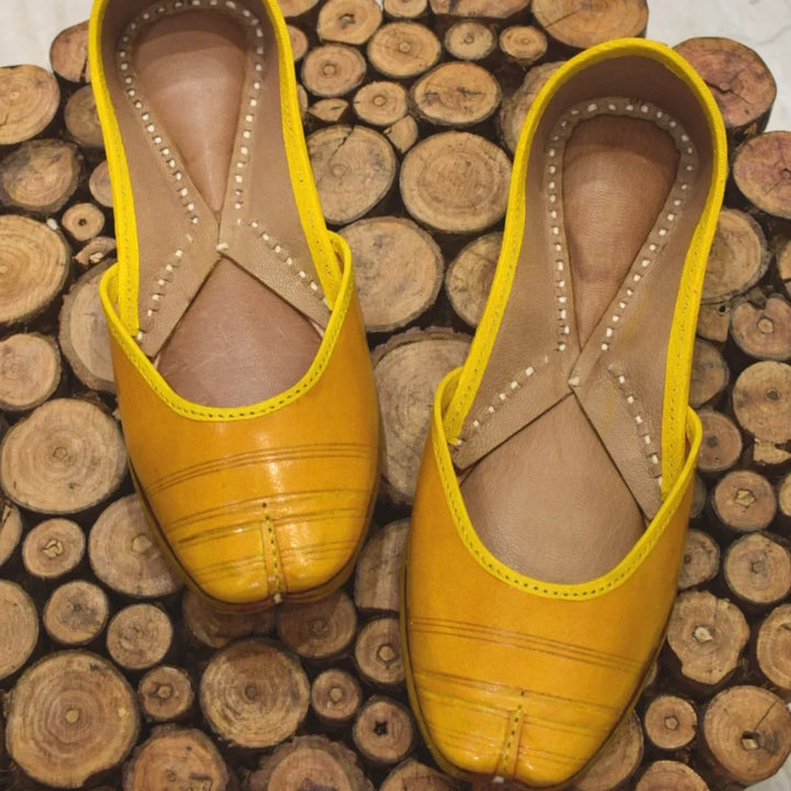 Traditional Leather Jutti | Flat-Soled Ethnic Footwear for Comfort & Style