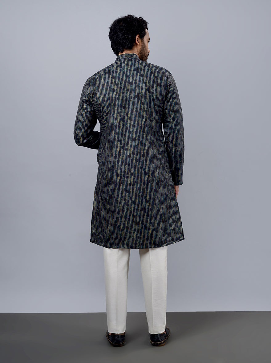 Elegant navy blue kurta pajama set, designed for men’s casual and formal occasions.