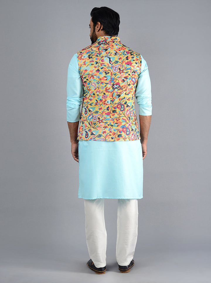 Elevate your ethnic look with a corn yellow Bandhgala jacket, designed with buttons and pockets for practicality.