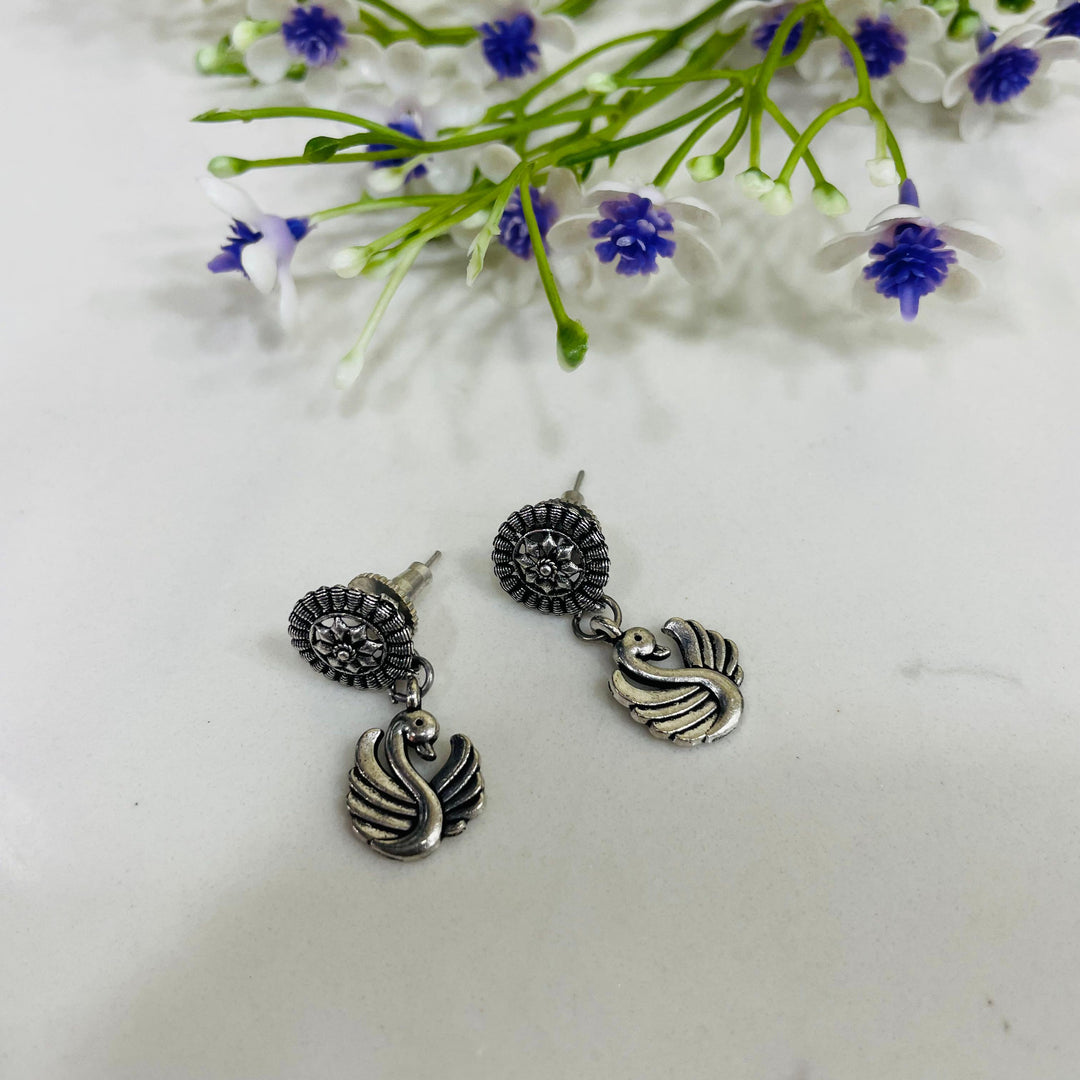 Elegant oxidised earrings, ideal for special events.