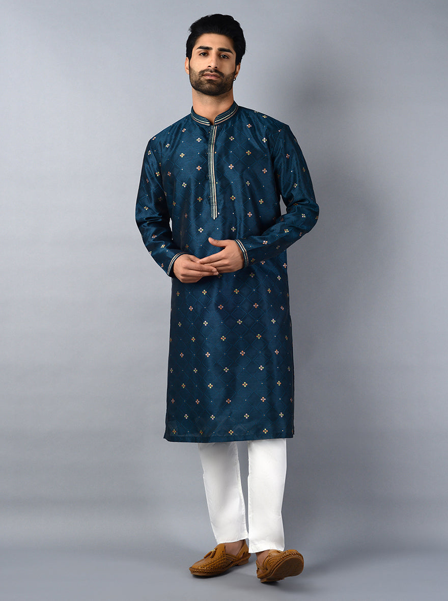 Celebrate in style with our elegant navy blue kurta set, tailored for modern festivities.