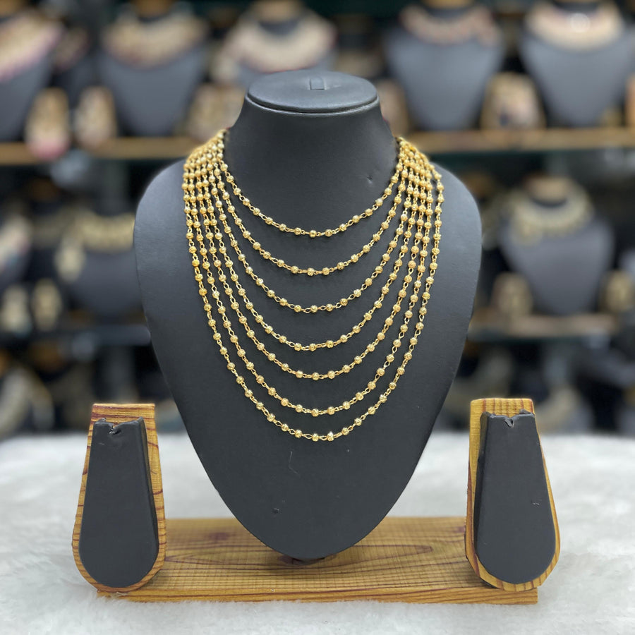 Stunning Magmala necklace, authentic Indian jewelry perfect for elegant occasions in the USA."