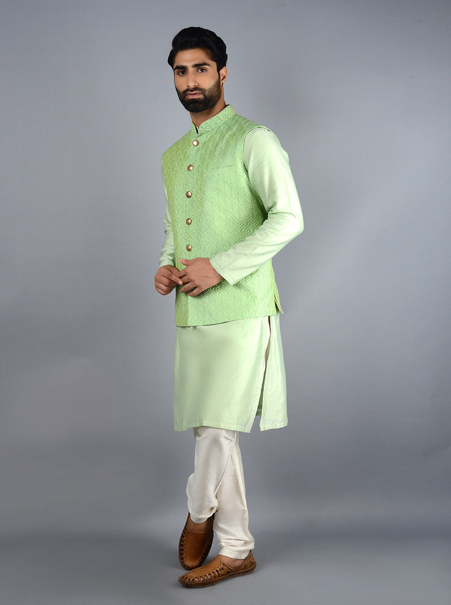 Chic green Bandhgala jacket, crafted from silk blend for a sophisticated look at events and gatherings.