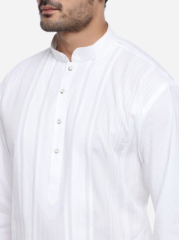 Chic white kurta pajama, perfect for showcasing your fashion sense.