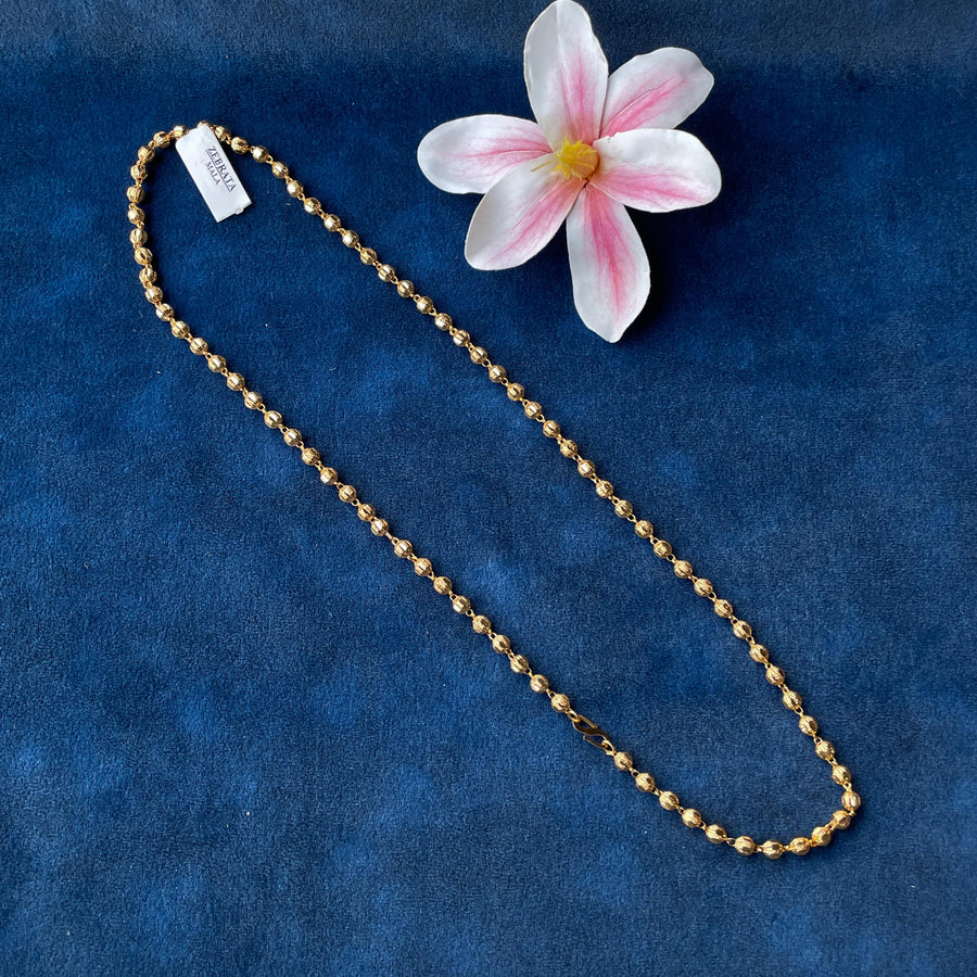 Trendy Magmala necklace, perfect for stylish occasions, an authentic piece of Indian jewelry.